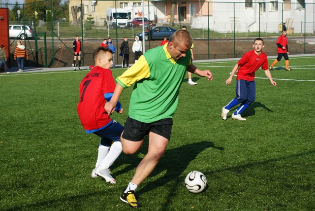 W Gronowie Górnym otwarto Orlika zdjęcie nr 28541