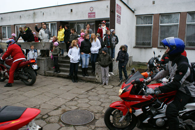 Elbląg motoMikołaje w Domu Dziecka
