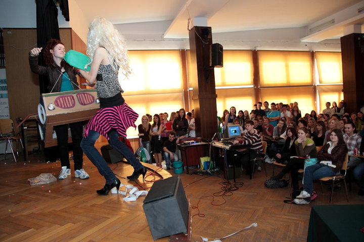 „Szajba” w IV LO zdjęcie nr 33231