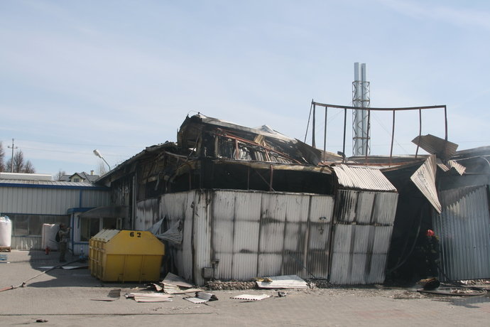 Pożar lakierni zdjęcie nr 34246