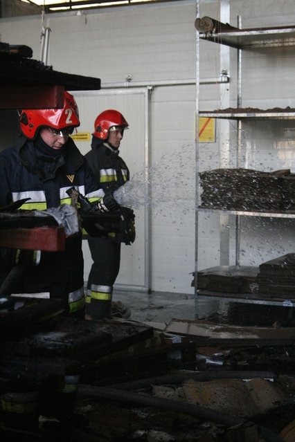 Pożar lakierni zdjęcie nr 34247