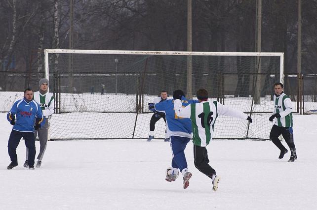 Elbląg Olimpia z Powiślem na śniegu