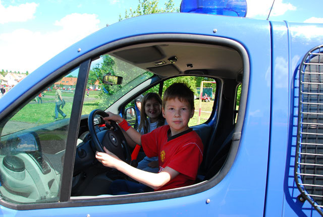 Festyn rodzinny w SP nr 16 zdjęcie nr 35526