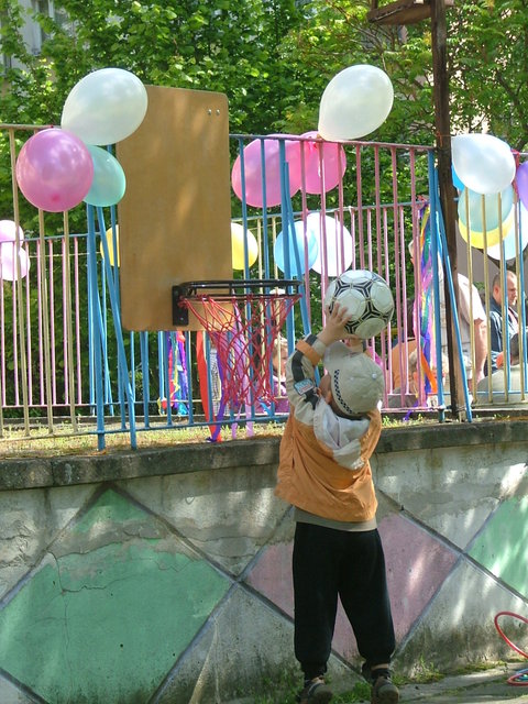 Piknik rodzinny w Przedszkolu nr 15 zdjęcie nr 35556