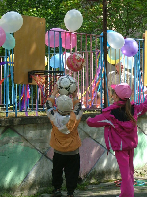 Piknik rodzinny w Przedszkolu nr 15 zdjęcie nr 35557