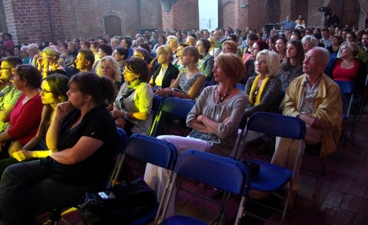 Biała Lokomotywa w Galerii El zdjęcie nr 37078
