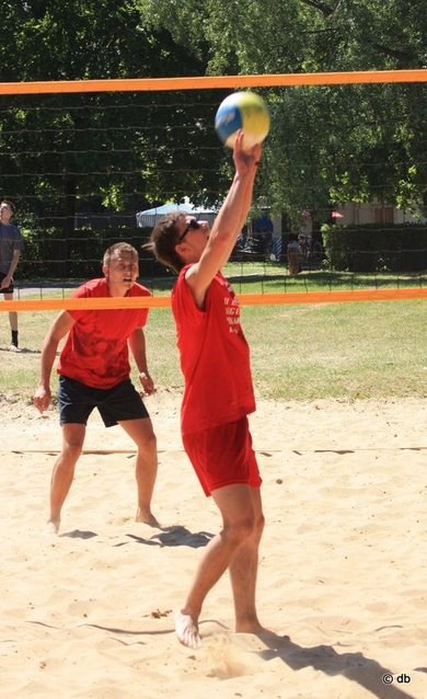 Siatkówka plażowa po raz szesnasty zdjęcie nr 37127