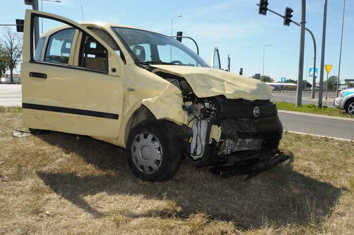 Wypadek na obwodnicy zdjęcie nr 37358