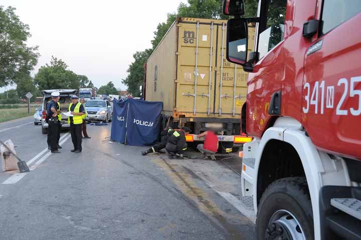 Śmiertelny wypadek w Komorowie Żuławskim zdjęcie nr 37494