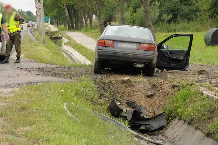 Wypadek w Kazimierzowie zdjęcie nr 37737