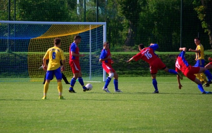 Elbląg Derbowe zwycięstwo Olimpii 2004