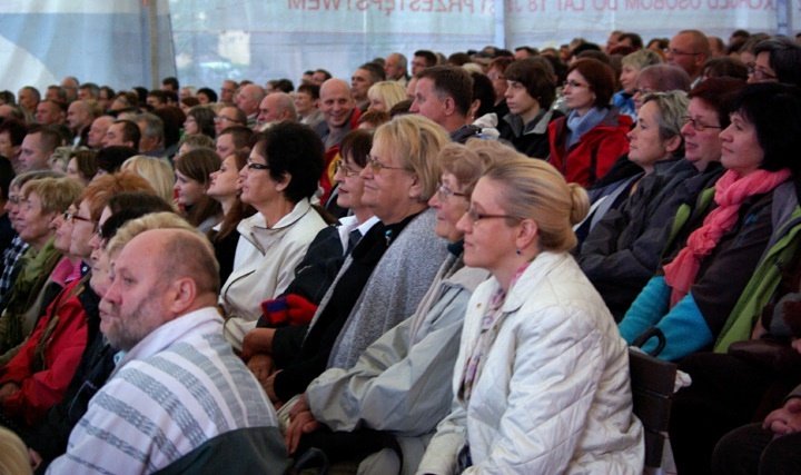Elbląg ZAMKOWA NOC Z GENIUSZEM w reżyserii Krzysztofa Jaślara