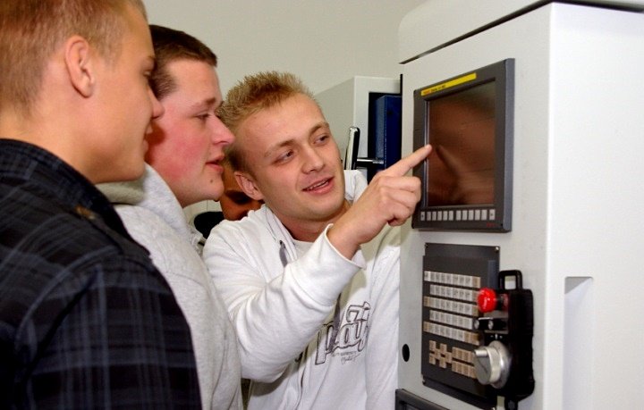 Zmodernizowane pracownie Centrum Kształcenia Praktycznego zdjęcie nr 40134