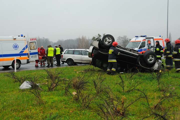 Wypadek na zjeździe z S22 zdjęcie nr 41002
