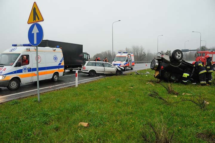 Elbląg Wypadek na zjeździe z S22