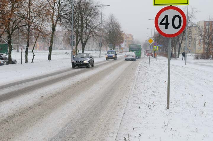 Do Elbląga zawitała śnieżna zima zdjęcie nr 41349