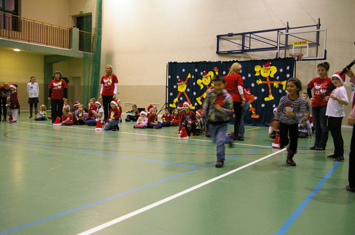 Mikołajowa zabawa w SP 12 zdjęcie nr 41723