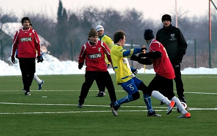 Kolejny sparingowy dublet Olimpii zdjęcie nr 42345