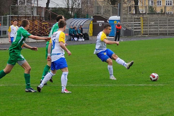 Olimpia Elbląg - Pelikan Łowicz 1:0 zdjęcie nr 43386