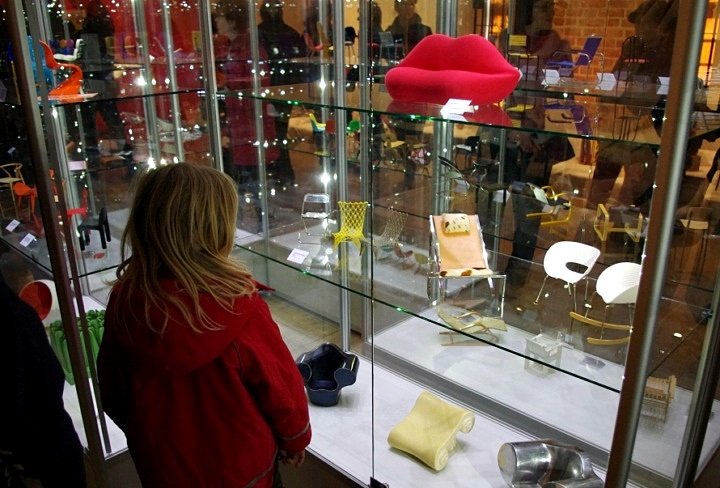 Nowe spojrzenie na obiekt zwany krzesłem zdjęcie nr 43582