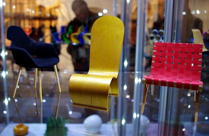 Nowe spojrzenie na obiekt zwany krzesłem zdjęcie nr 43570