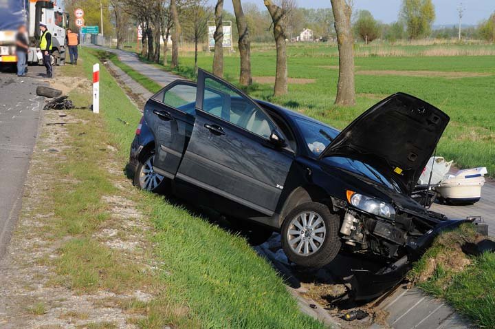 Kazimierzowo - wypadek na "siódemce" zdjęcie nr 43844