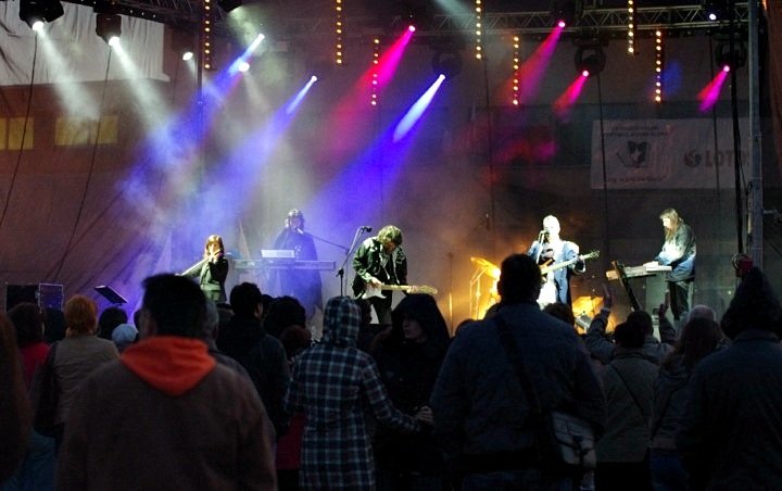 Koncert grupy „The music of ELO performed by Phil Bates and Band” zdjęcie nr 44246