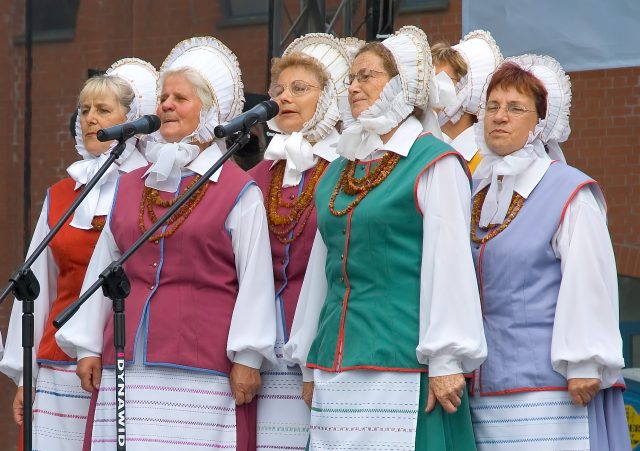 Elbląg Folklor na Bulwarze
