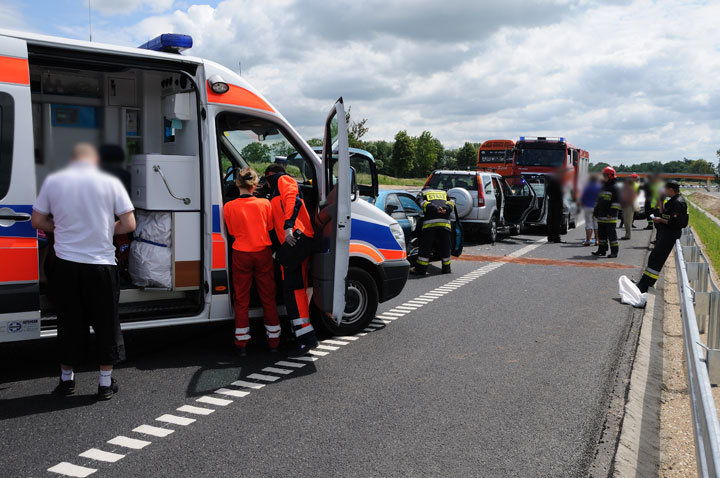 Kolizja trzech pojazdów na "siódemce" zdjęcie nr 46861