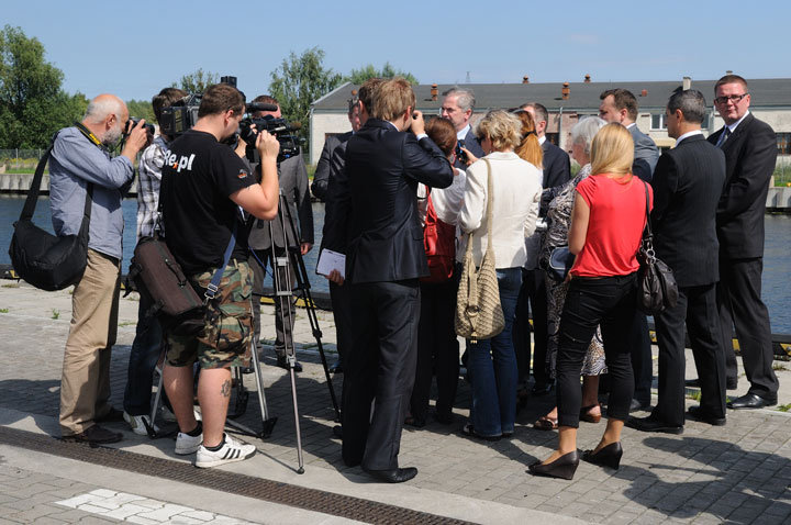 Wizyta wiceministra rolnictwa w elbląskim porcie zdjęcie nr 47991