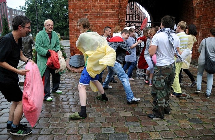 Elbląg Poduszkowy flash mob