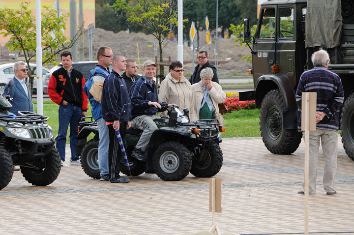 Święto 16. Pomorskiej Dywizji Zmechanizowanej - festyn zdjęcie nr 48861
