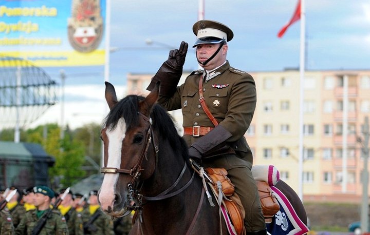 Święto 16 Pomorskiej Dywizji Zmechanizowanej zdjęcie nr 48924