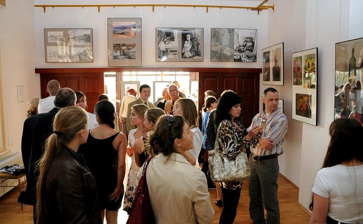 Nowa siedziba Młodzieżowego  Domu Kultury zdjęcie nr 49292