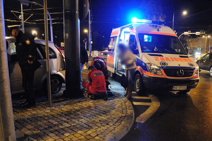 Wypadek na skrzyżowaniu zdjęcie nr 49807