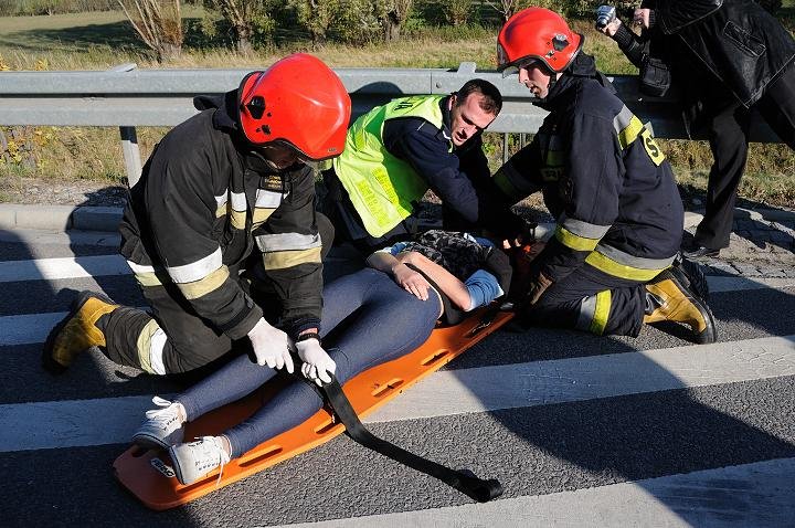 Wypadek autokaru na obwodnicy - ćwiczenia zdjęcie nr 50054