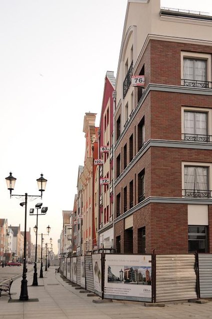 Nowe kamienice na Starym Mieście zdjęcie nr 50257