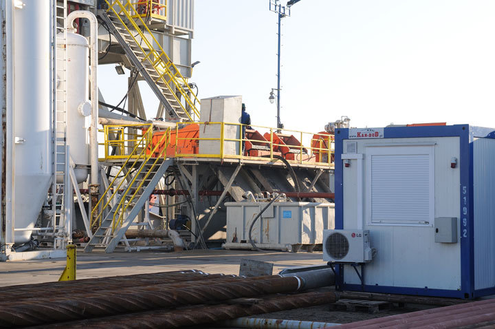 Odwiert poszukiwawczy złóż gazu z łupków w Rogitach zdjęcie nr 51352