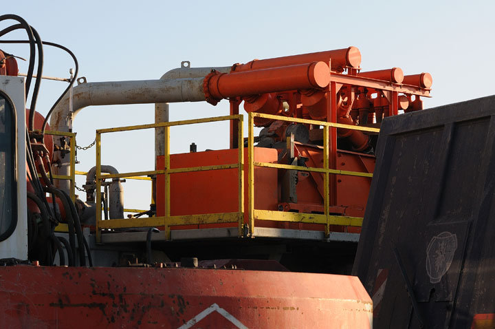 Odwiert poszukiwawczy złóż gazu z łupków w Rogitach zdjęcie nr 51362