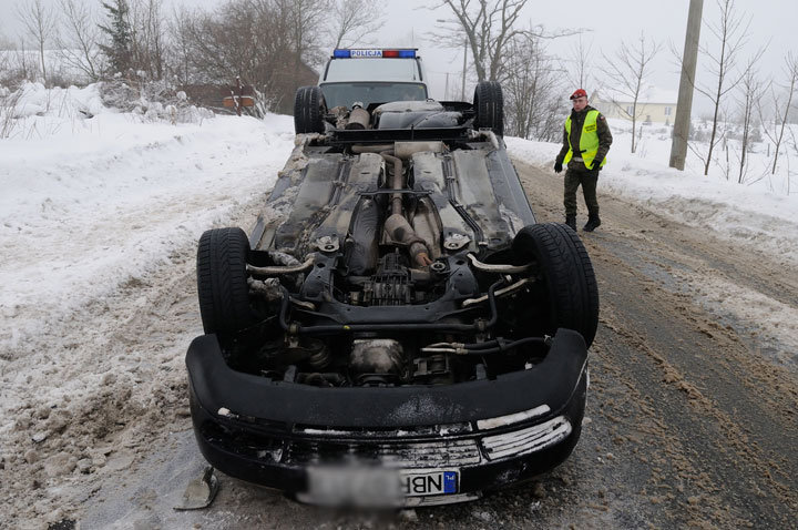 Piastowo: dachowanie audi zdjęcie nr 53353