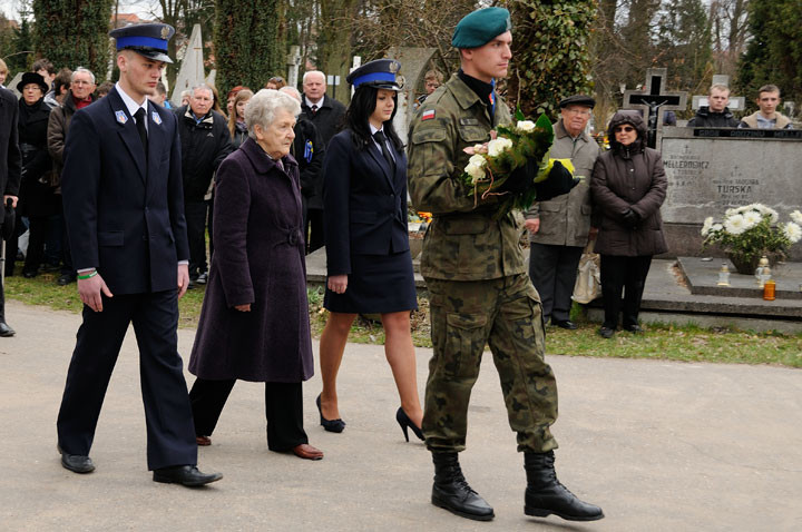 Obchody 72. rocznicy Zbrodni Katyńskiej zdjęcie nr 55342