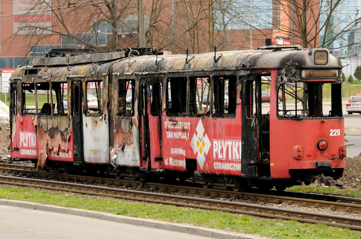 Na Robotniczej spłonął tramwaj zdjęcie nr 55438