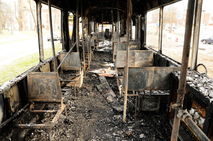 Na Robotniczej spłonął tramwaj zdjęcie nr 55445