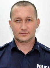 Nr 25. asp. Radosław Rudawski,rewir 2. Ulice: Bolesława Krzywoustego, Broniewskiego, Brzechwy, Korczaka,