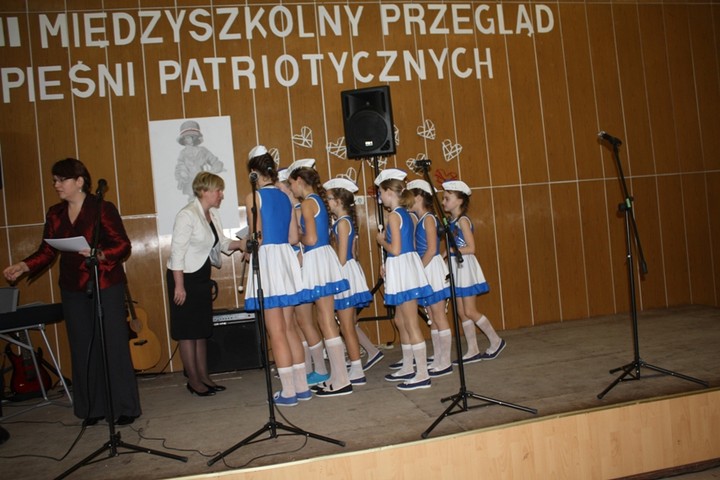 II Międzyszkolny Przegląd Pieśni Patriotycznej zdjęcie nr 63757