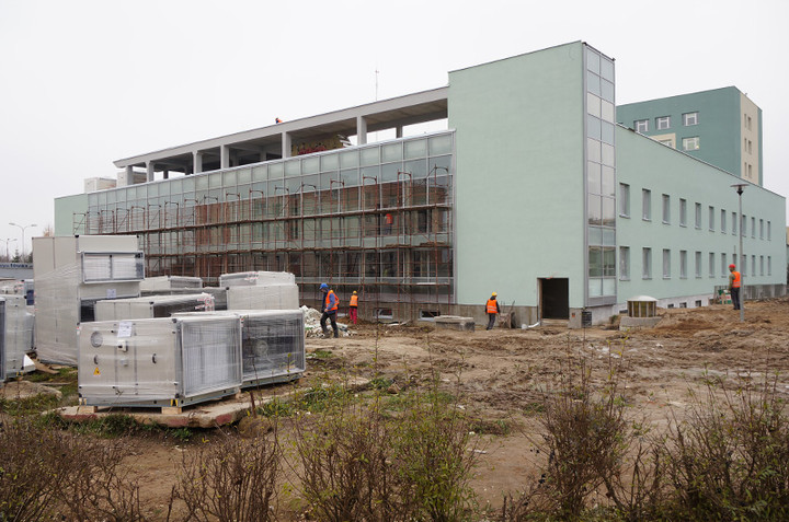 Budowa nowego Bloku Operacyjnego wraz z oddziałami przyległymi zdjęcie nr 64070