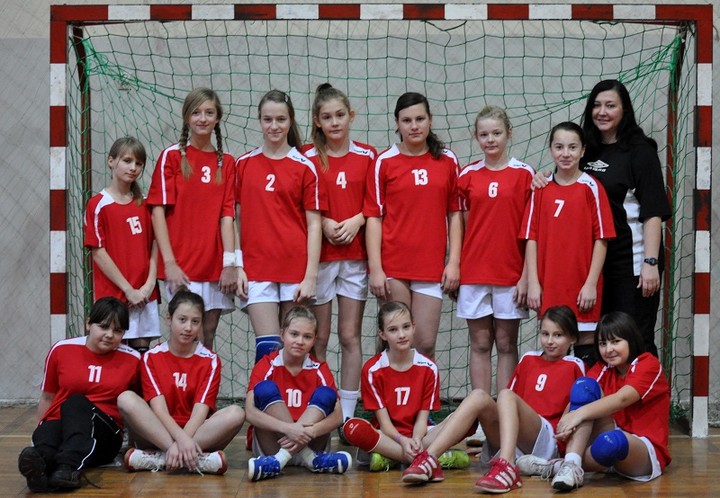 Sportowe sukcesy SP nr 9 zdjęcie nr 64424