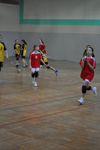 Sportowe sukcesy SP nr 9 zdjęcie nr 64425