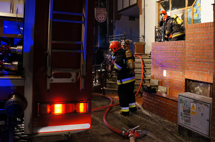 Garbary: pożar w pubie zdjęcie nr 64501