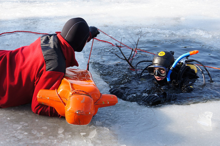 Pokaz ratownictwa lodowego zdjęcie nr 66570